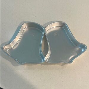 Wilton Silver Bells Bakeware Set 1971